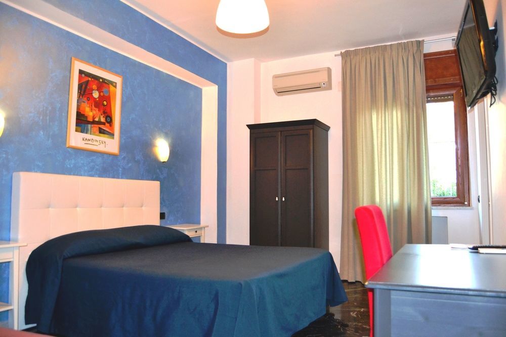 Diana Inn Accommodations Pompei Exterior foto